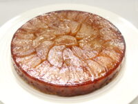 りんごたっぷり<br>タルトタタン